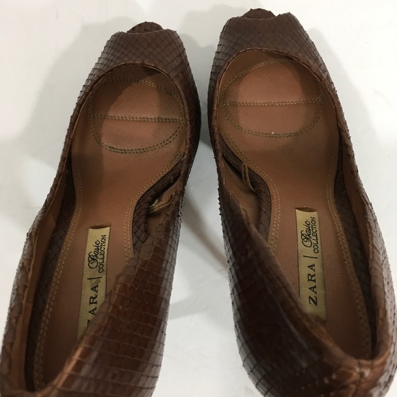 Zara Basic Collection Brown Snakeskin Heels - Picture 5 of 8